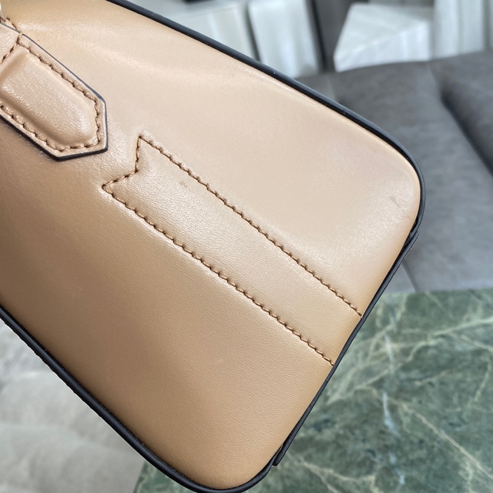 Mini Givenchy Antigona - Picture 17 of 17